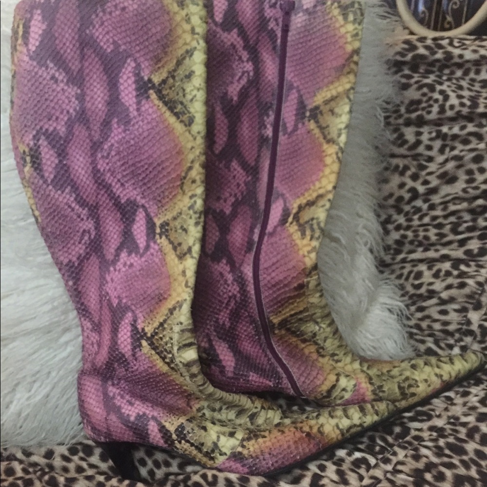 Max De Carlo Snakeskin Boots